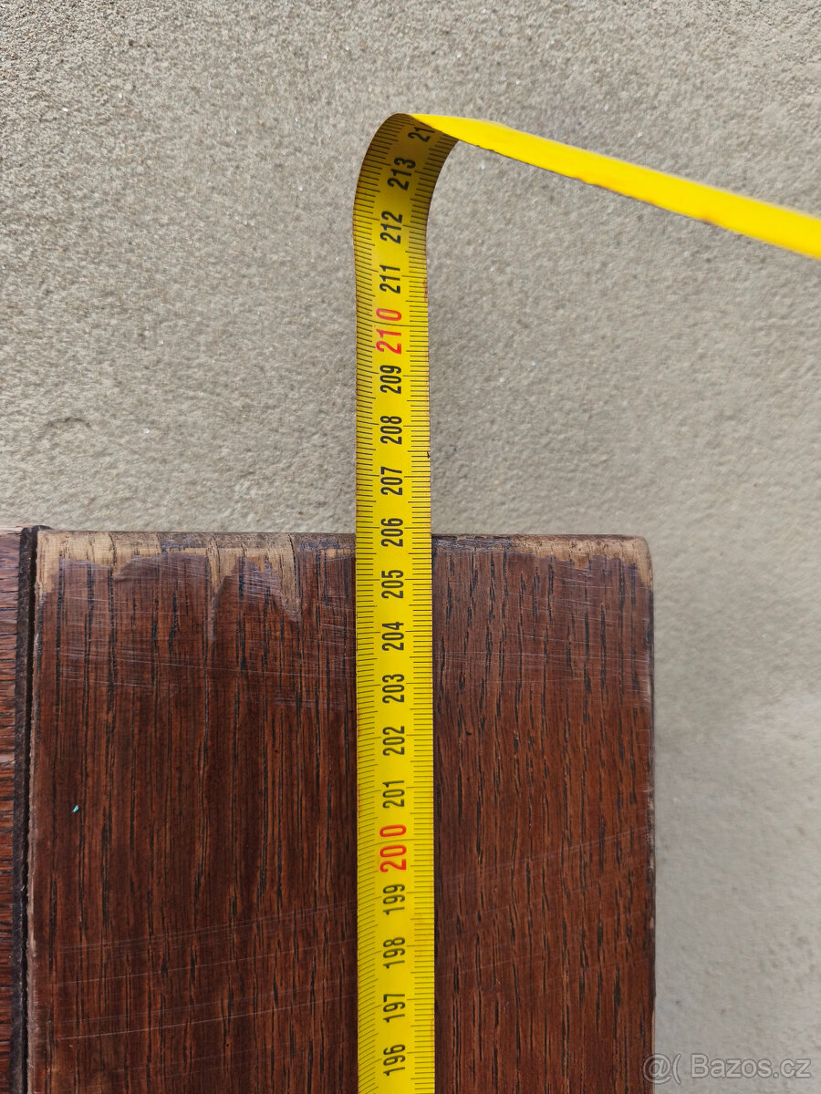 Dveře levé atypické, nejspíše 85, masiv - dub - 3