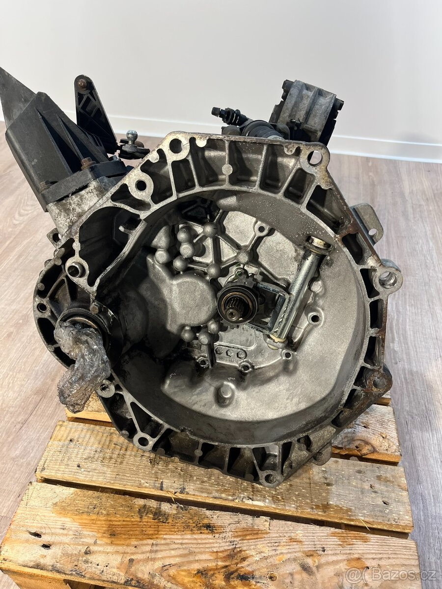 // Převodovka Mini R50 manuální 5st. // - 3