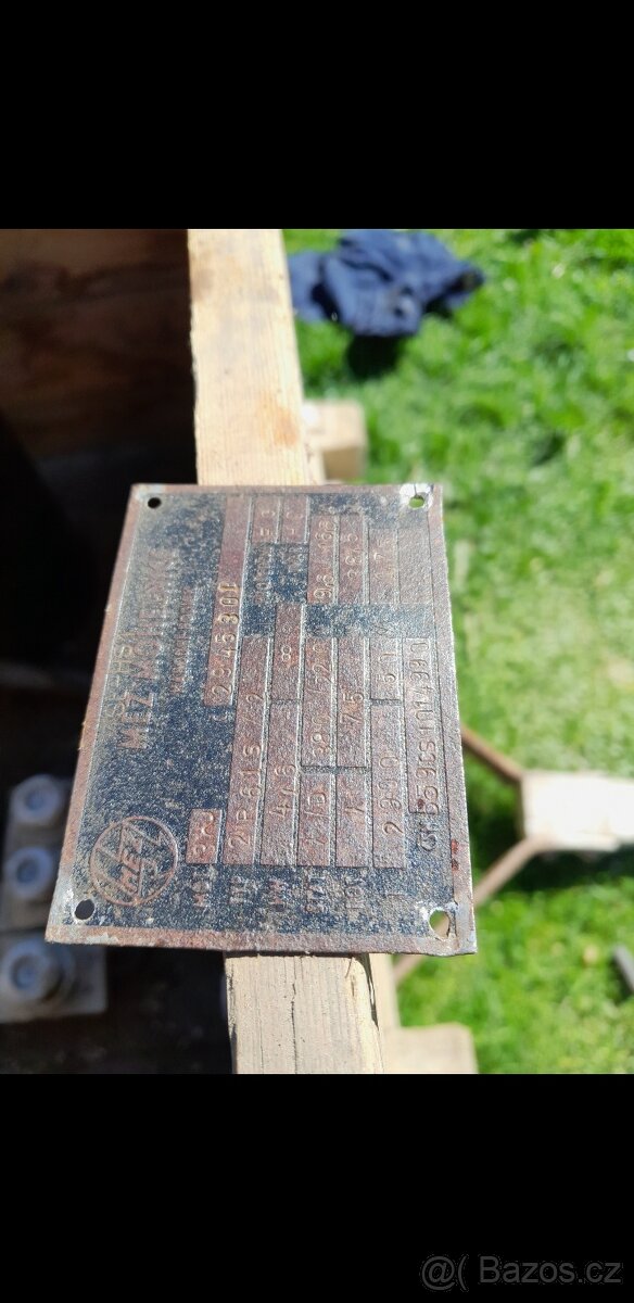 Starý elektro motor - 3