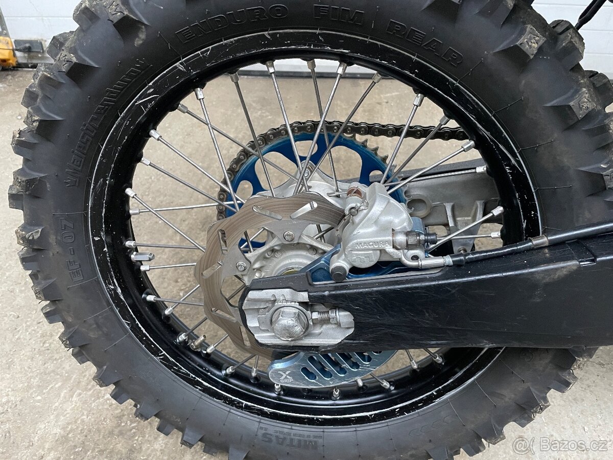 Husqvarna TE 250i - 3