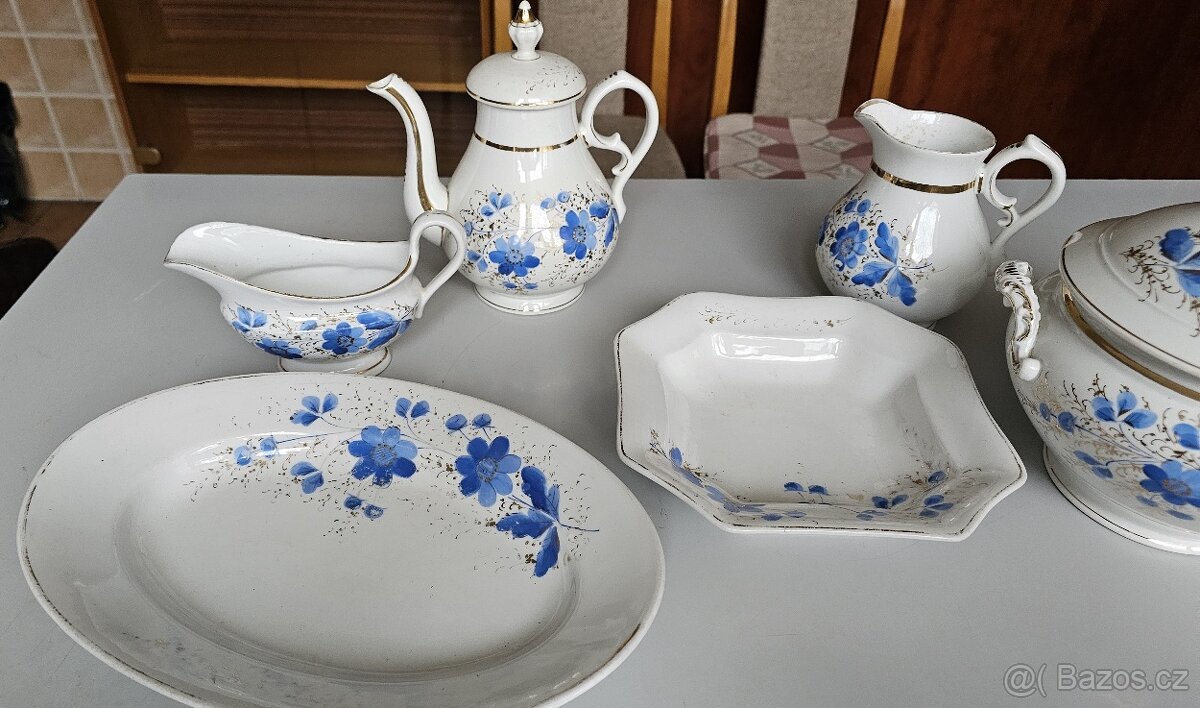 Torzo starého porcelánového jídelního servisu - 3