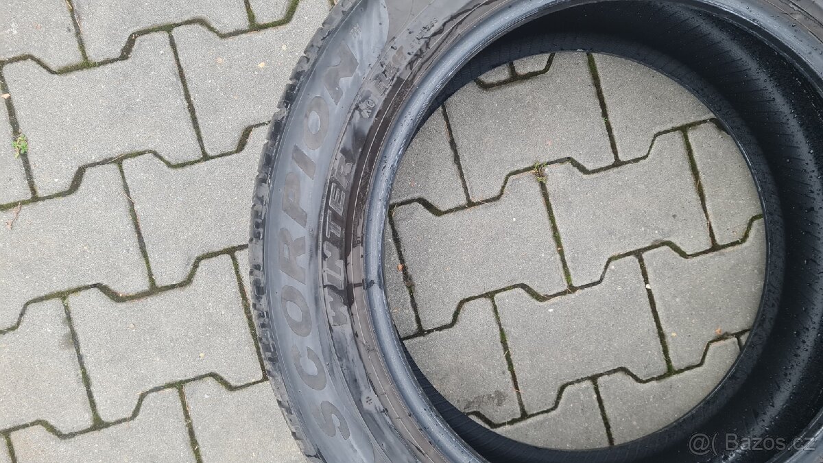 Pirelli scorpion 235/55 r19 zimní - 3