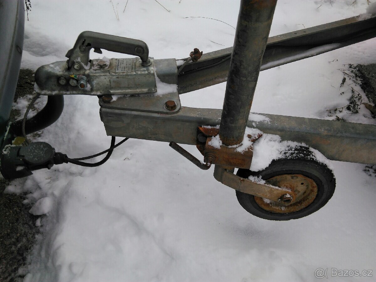 Nákladní přívěs - 3