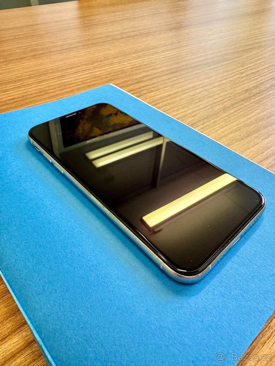 P: Apple iPhone XS 64GB - 3