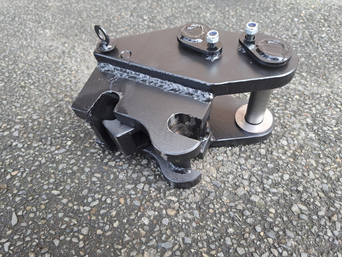 Rychloupínák pro Kubota KX016-4 - 3