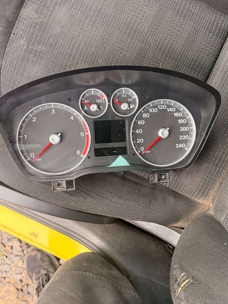 Přístrojová deska Ford fokus 3 - 3