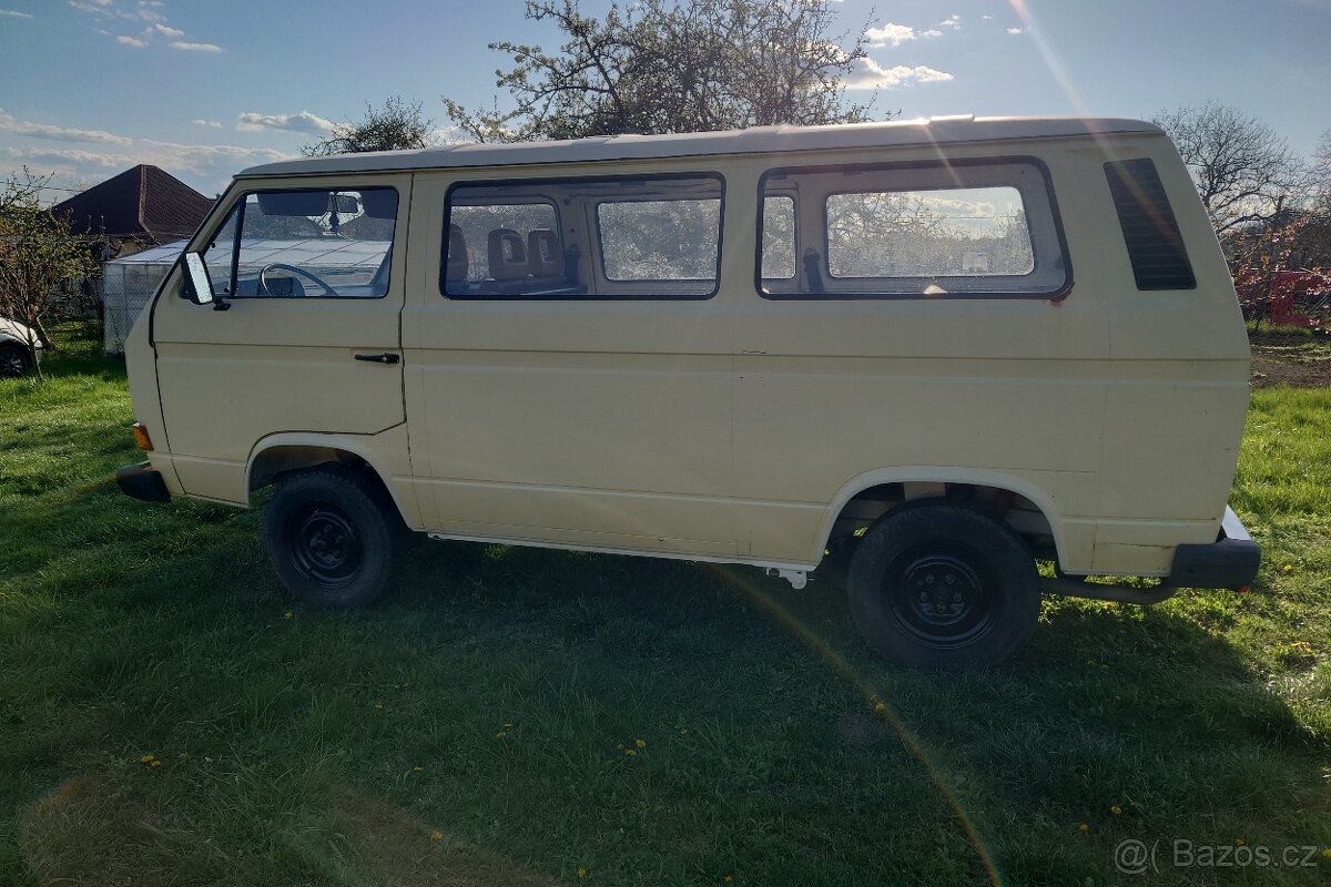 Volkswagen T3 bus - 3