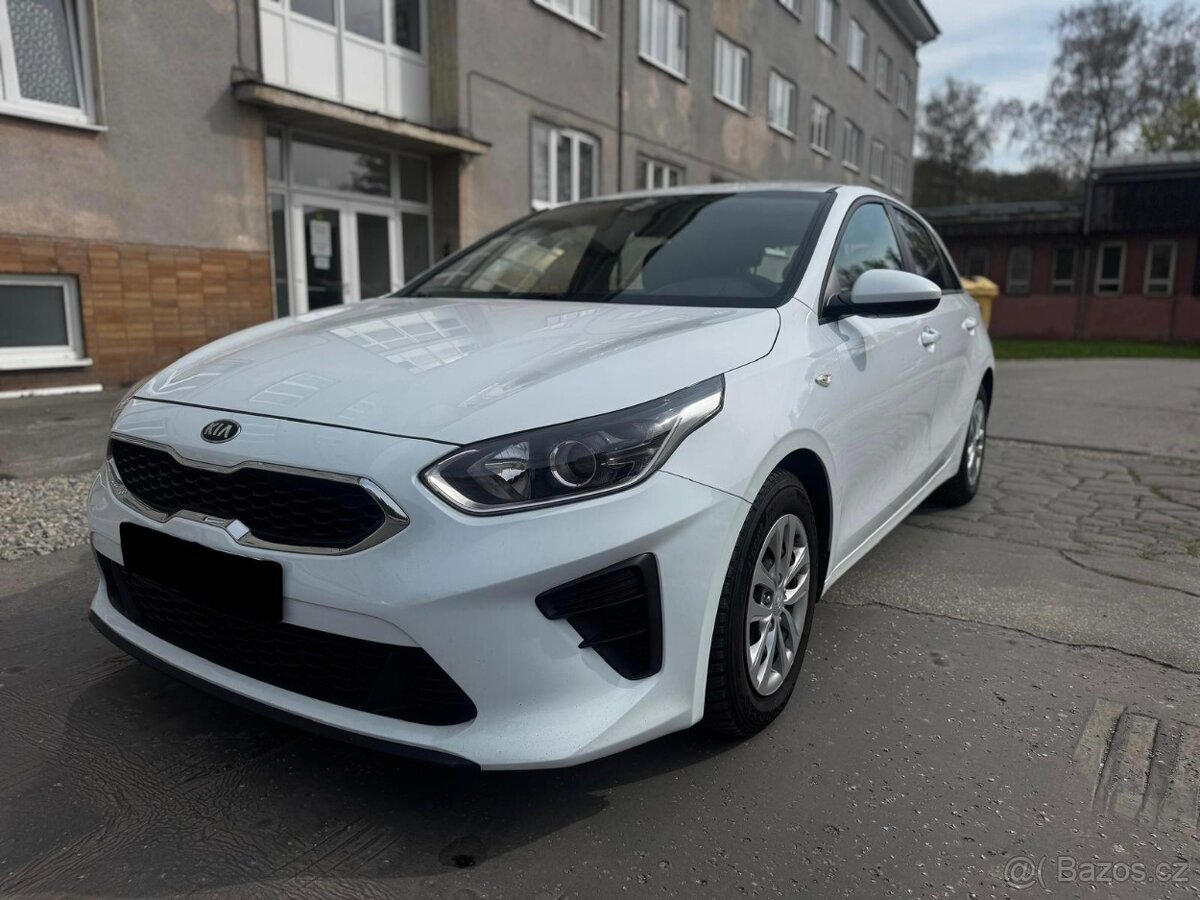 Kia Ceed 1.0 T-GDi 100k Silver, DPH - 3