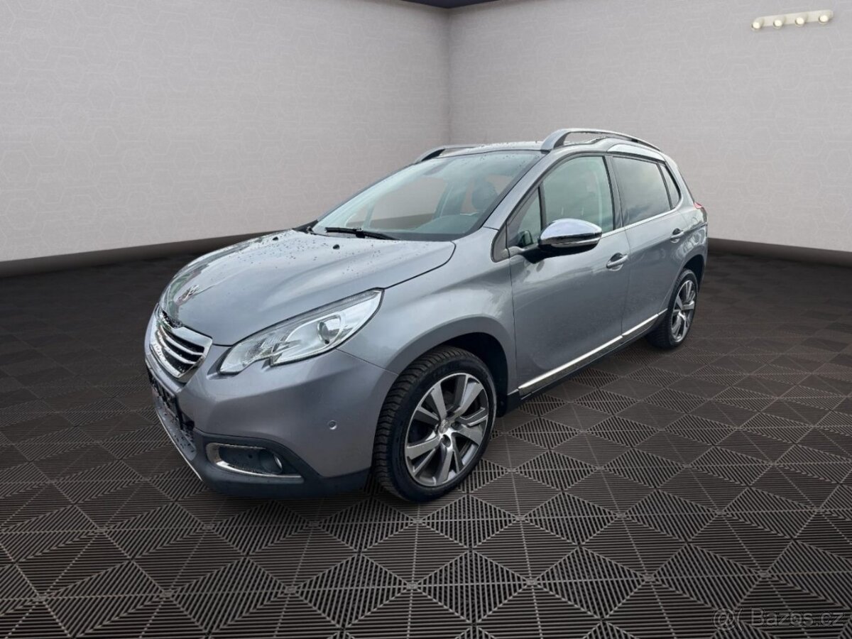 Prodáváme Peugeot 2008 1.2T 81kw Allure - 3