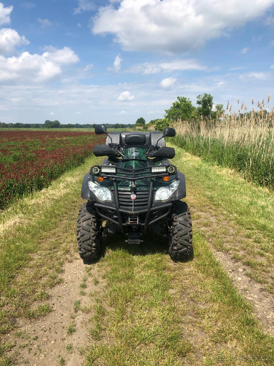 Čtyřkolka CF Moto Gladiator X6 EFI long