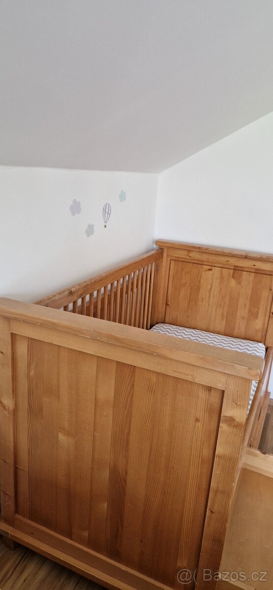 Dětská rostoucí postýlka z masivu - 3