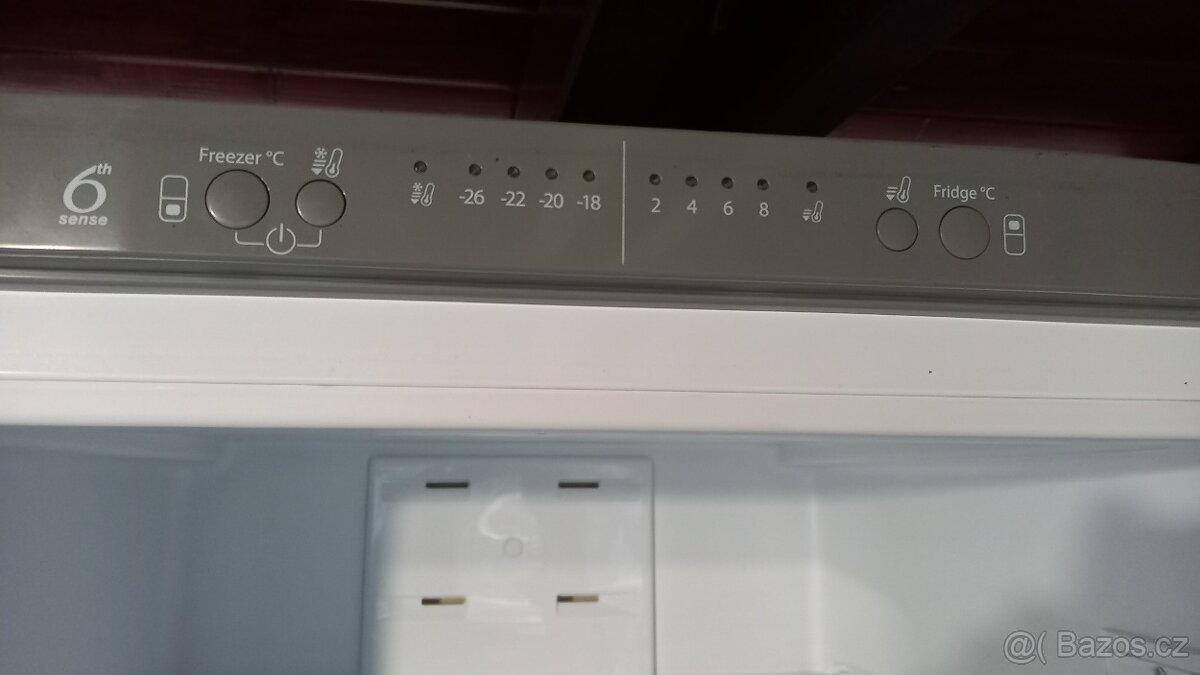 Lednice Whirlpool - 3