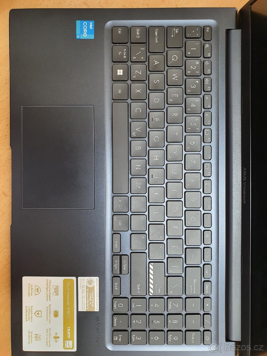 ASUS Vivobook X1504V - 3