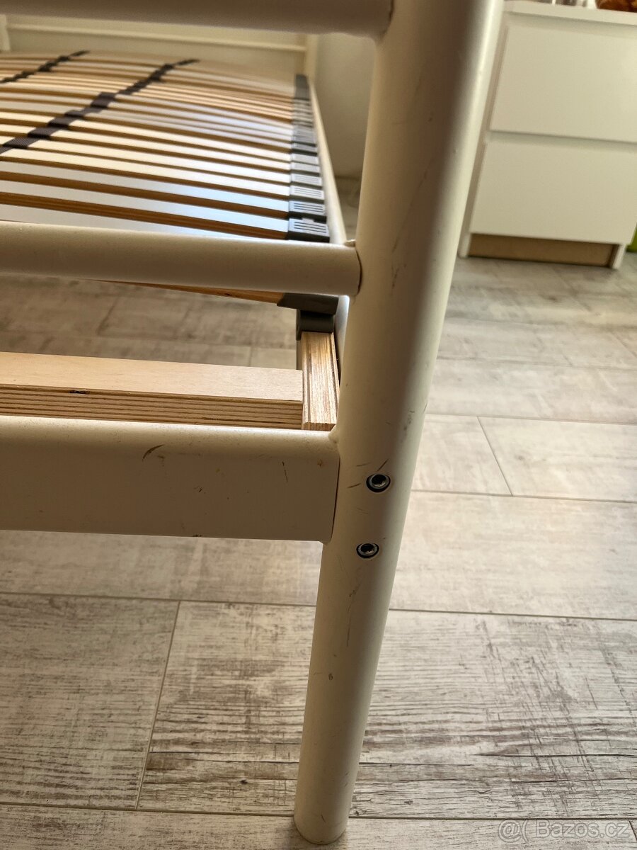 Ikea kovová postel s roštem - 3