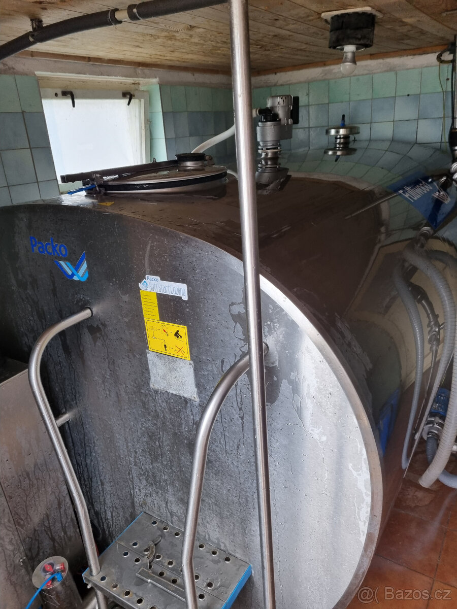 CHLADICÍ TANK NA MLÉKO - 3