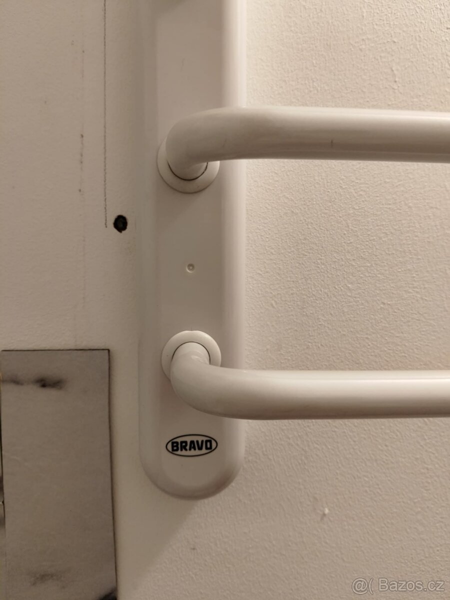 elektrický radiátor - žebřiny BRAVO - 3