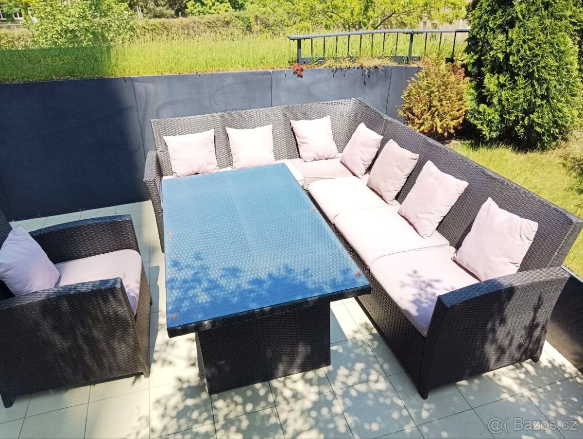 Rohová ratanová sedací souprava - 3