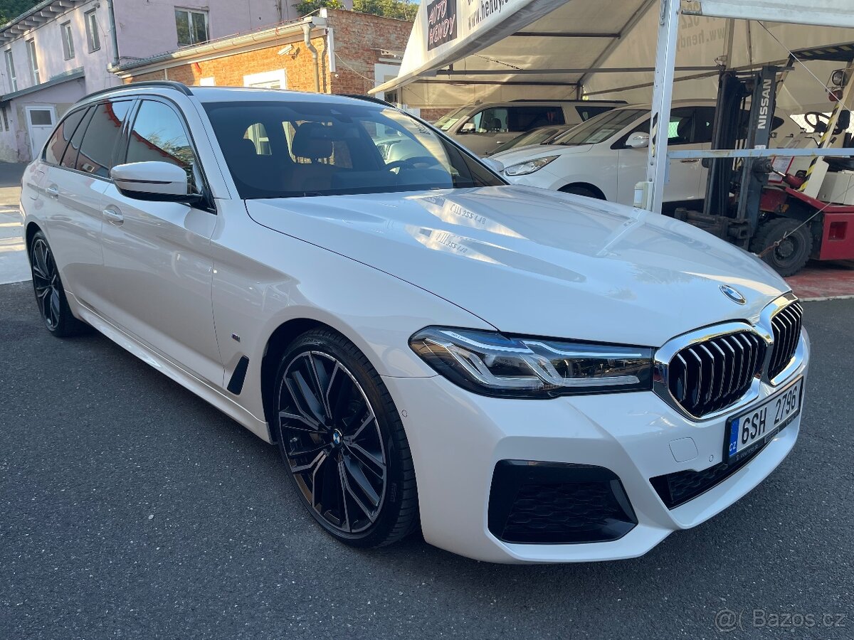 Prodám BMW 530D XDRIVE M PAKET head-up - 3