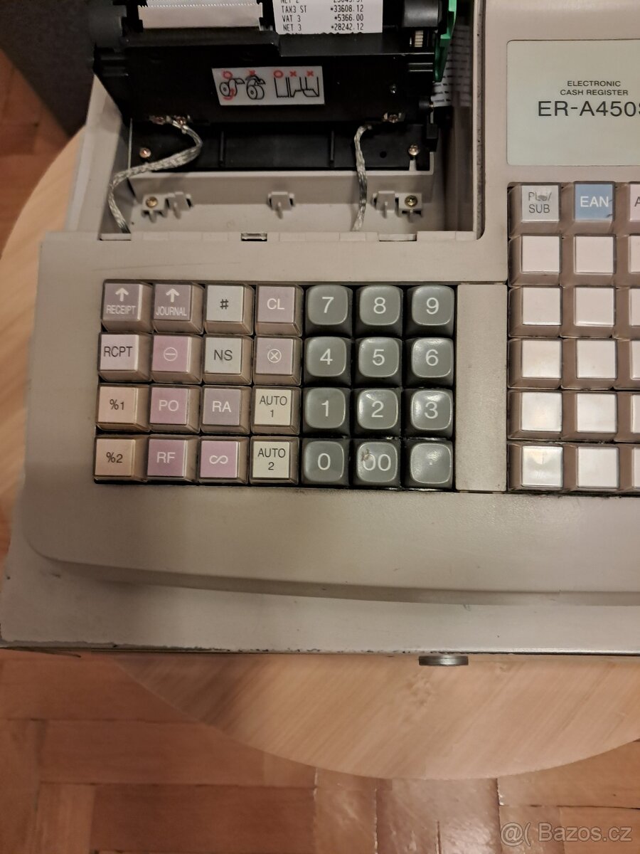Prodám starší pokladnu Sharp - 3