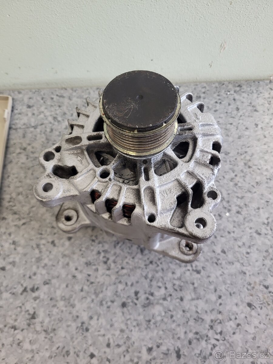 Alternátor octavia 2 140A rok starý - 3
