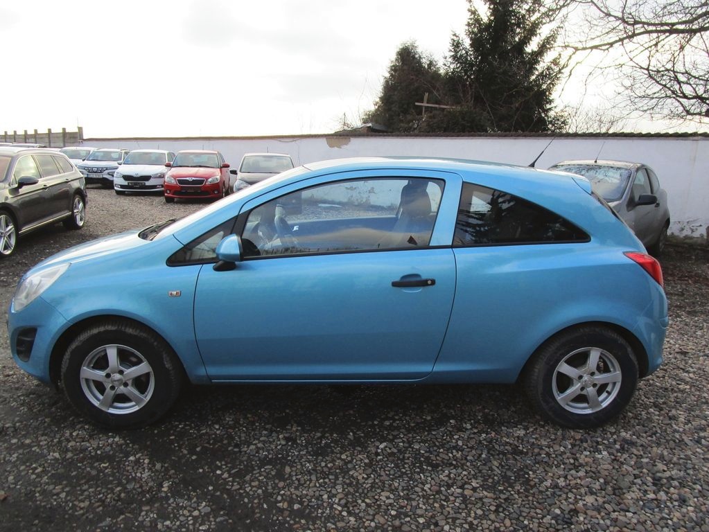 Opel Corsa, 1,2-51KW-NOVÁ STK+OLEJ - 3