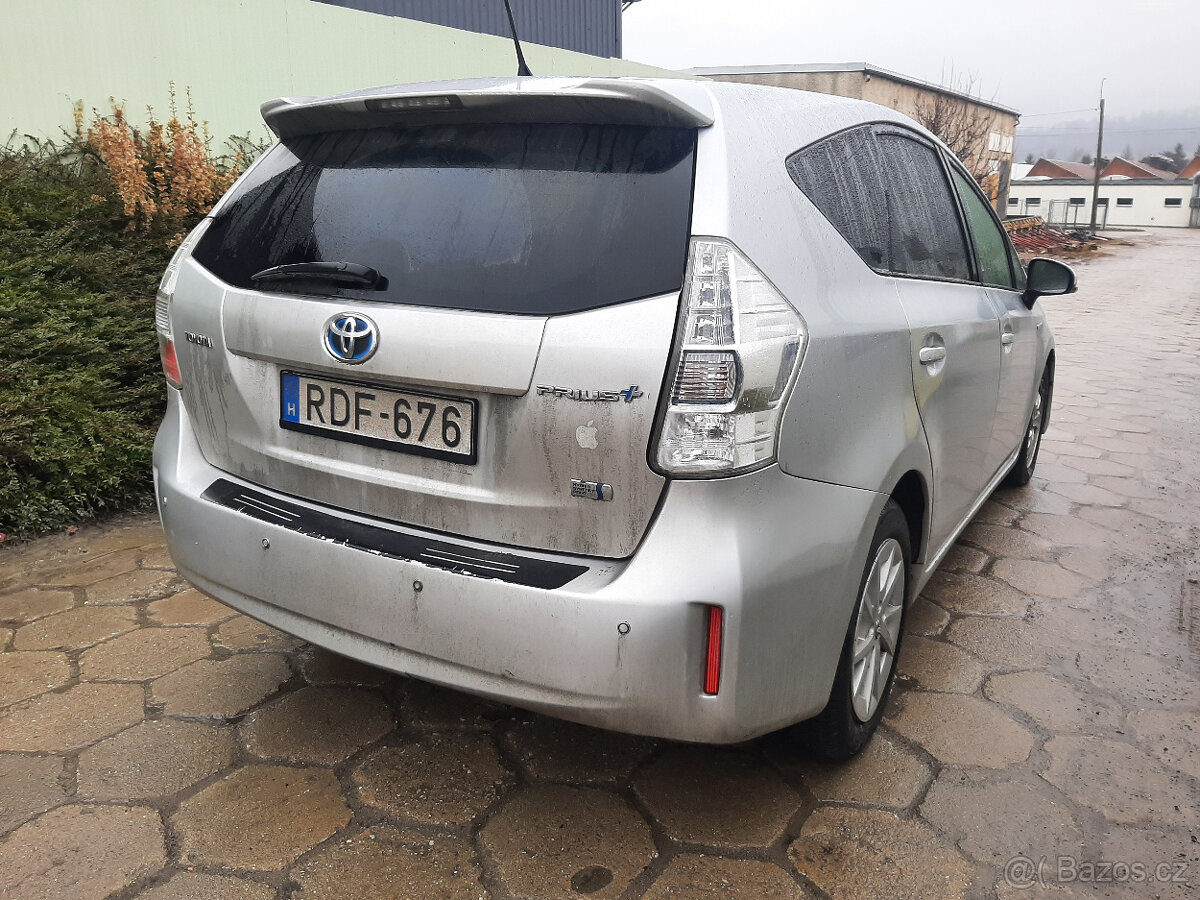 Toyota Prius Plus 2013 Hybrid - 3