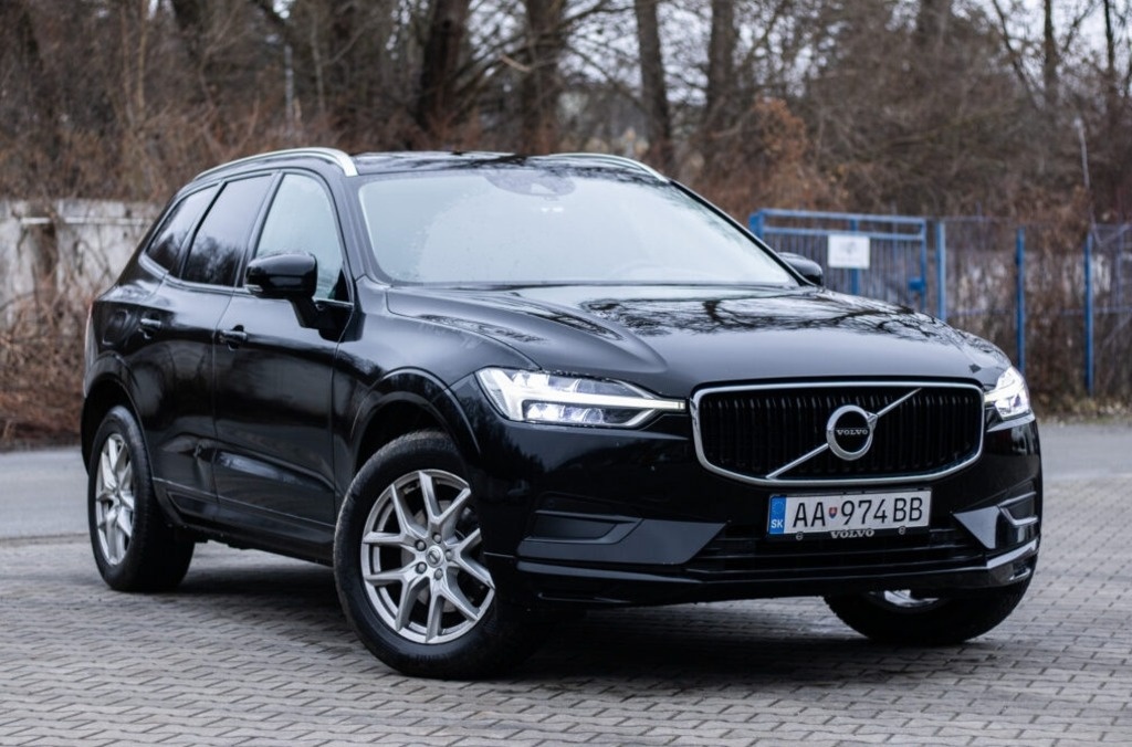 Volvo XC60 D4 Momentum, 140kW (2019) - 3