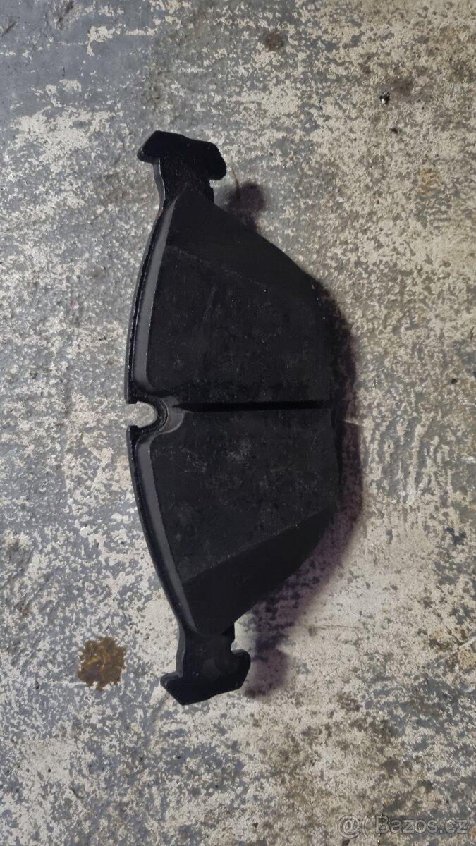 Brzdové destičky GDB1285 - 3