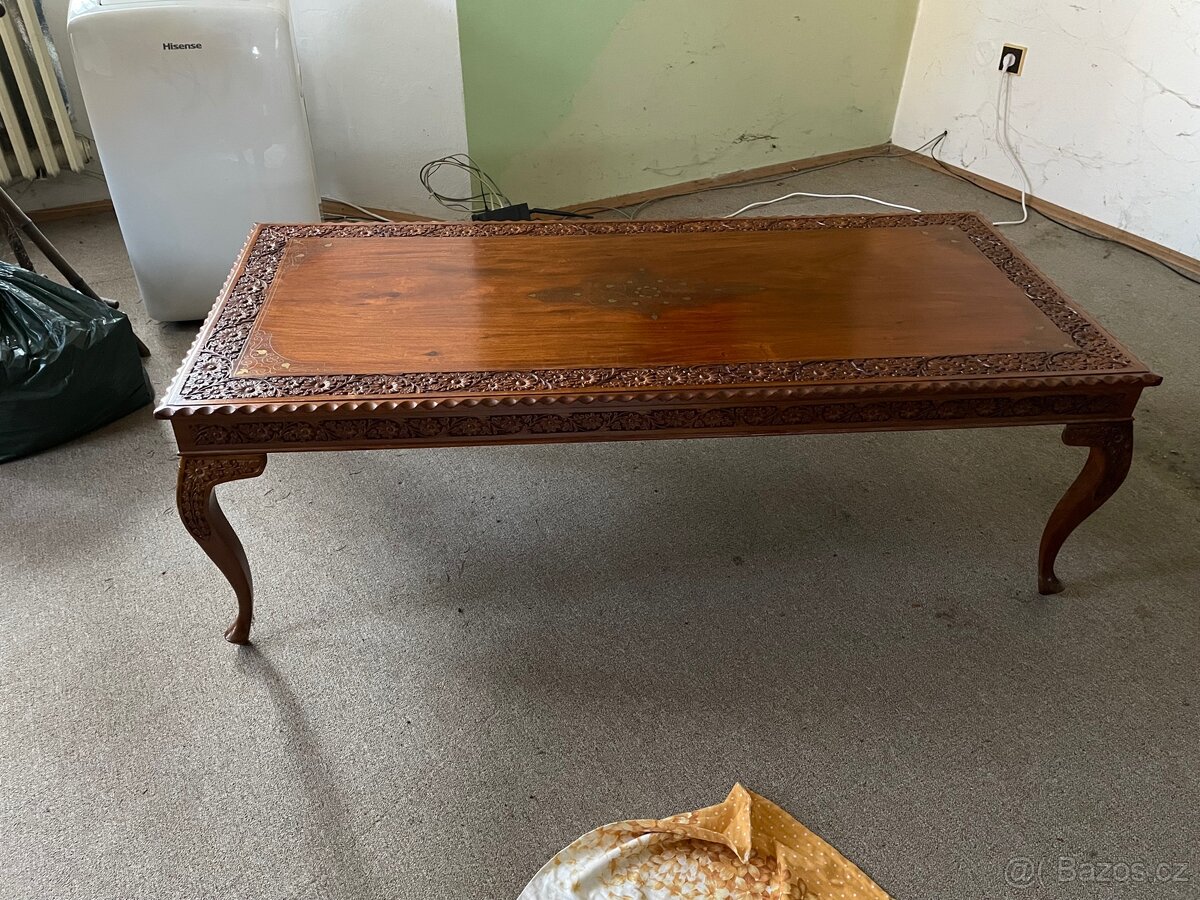 Konferenční stolek - 3