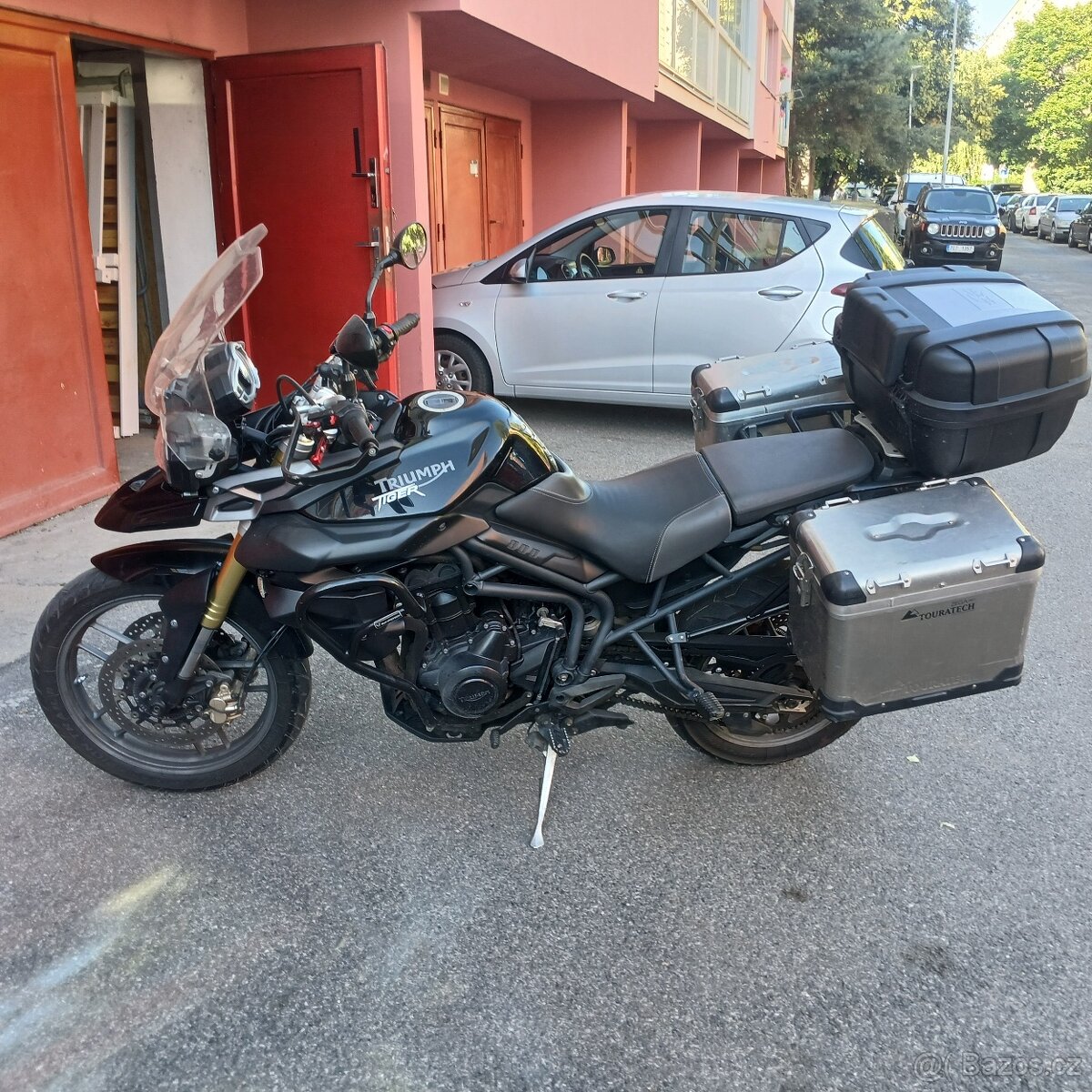 Triumph tiger 800 - 3
