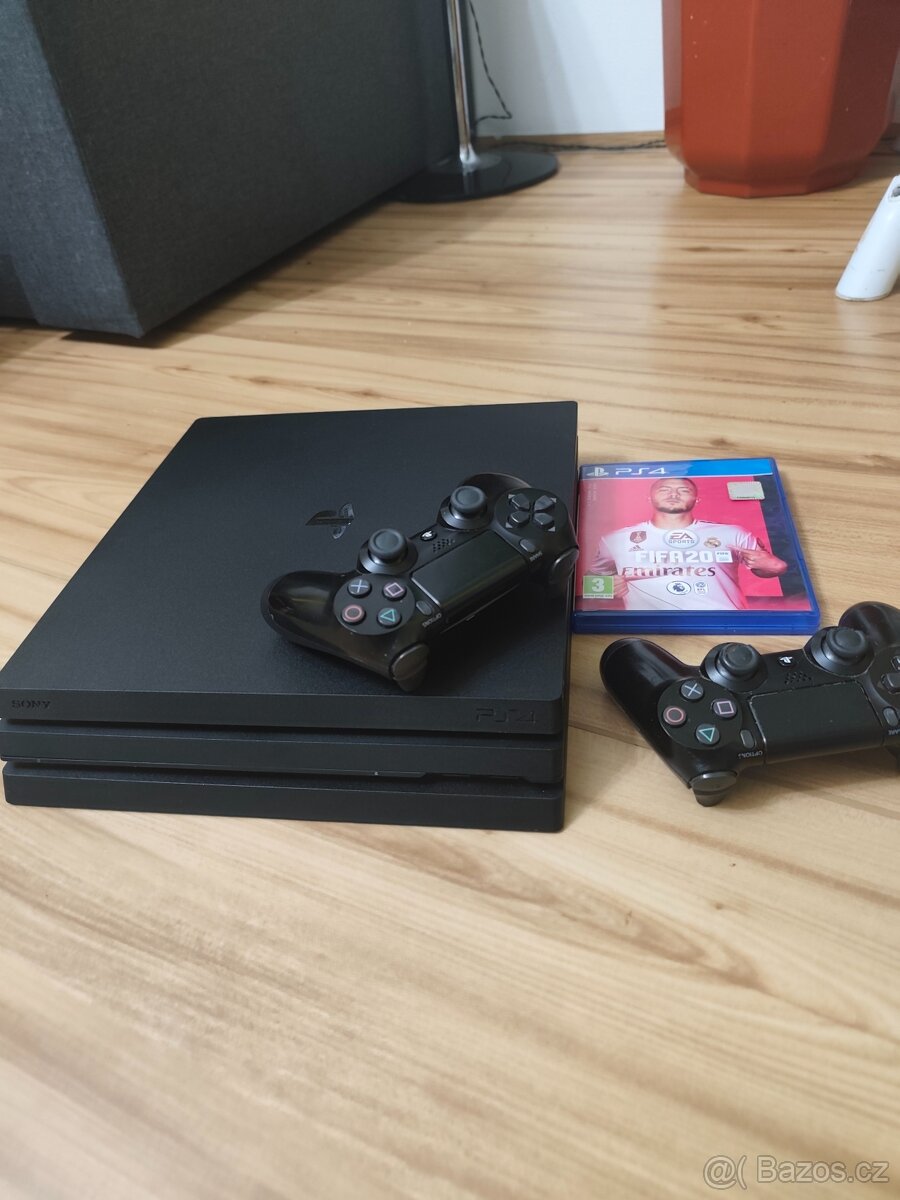 PlayStation 4 Pro – 1TB, 2x ovladač - 3