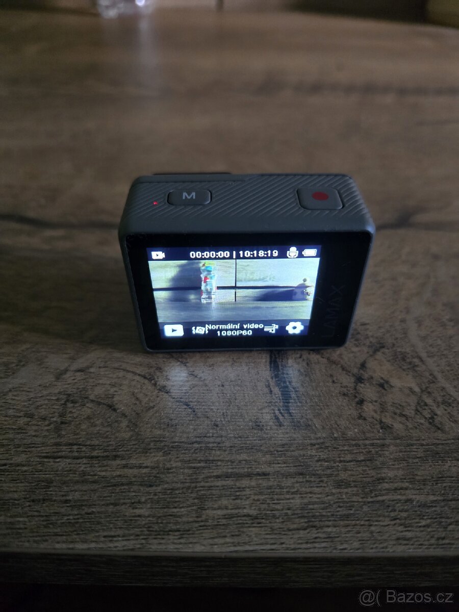 Kamera Lamax X9.2 + nabíječka, 3 baterie a 128gb sd karta - 3