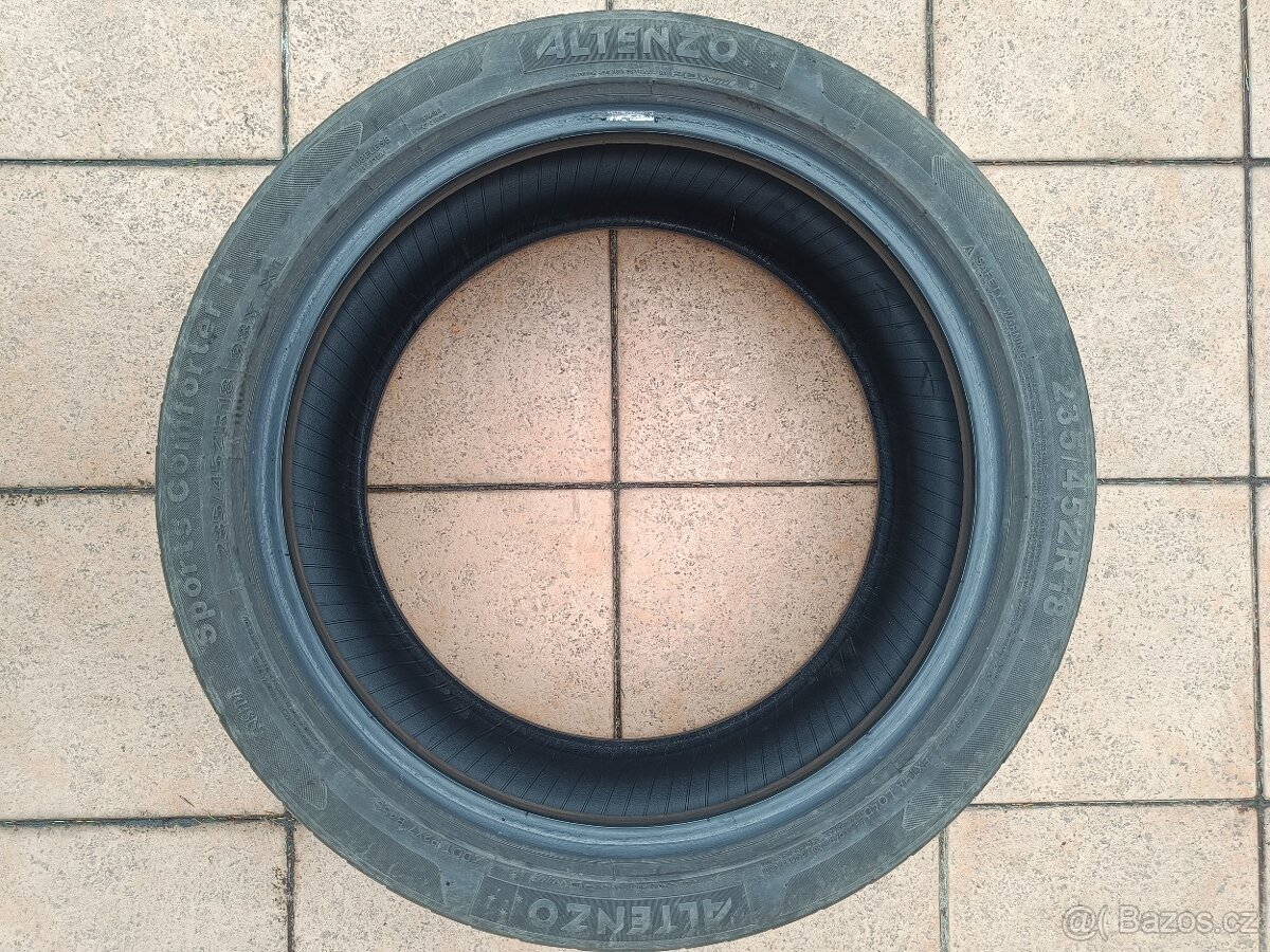 PNEU 235/45 R18 Škoda Superb - 3