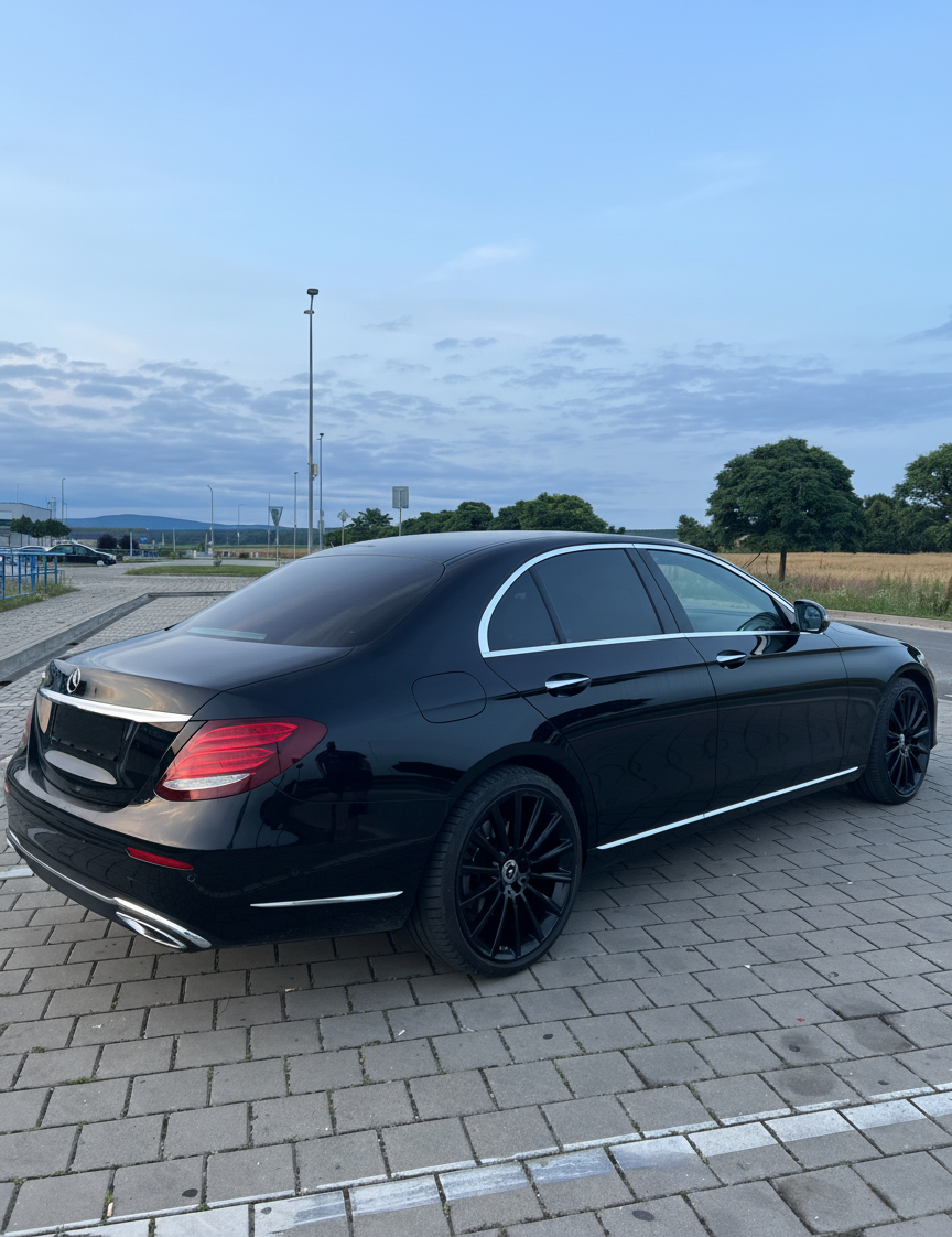 Mercedes-Benz E350 d Exclusive W213 - 3