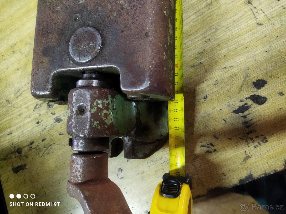 Strojní svěrák 150mm - 3