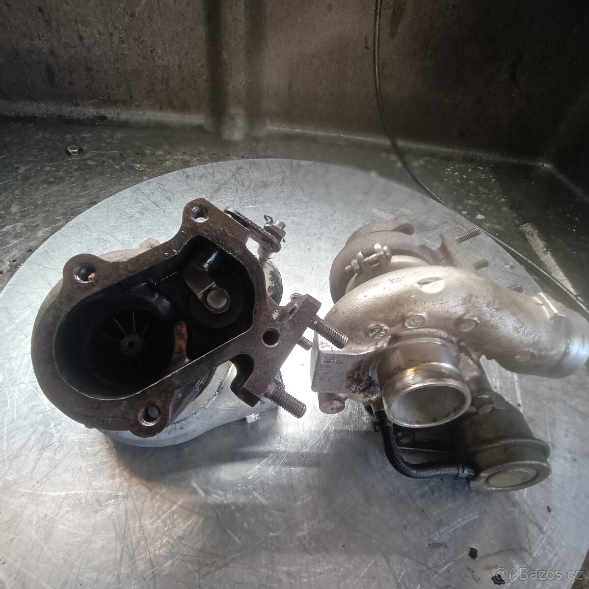 5802072376+504340182 - 3