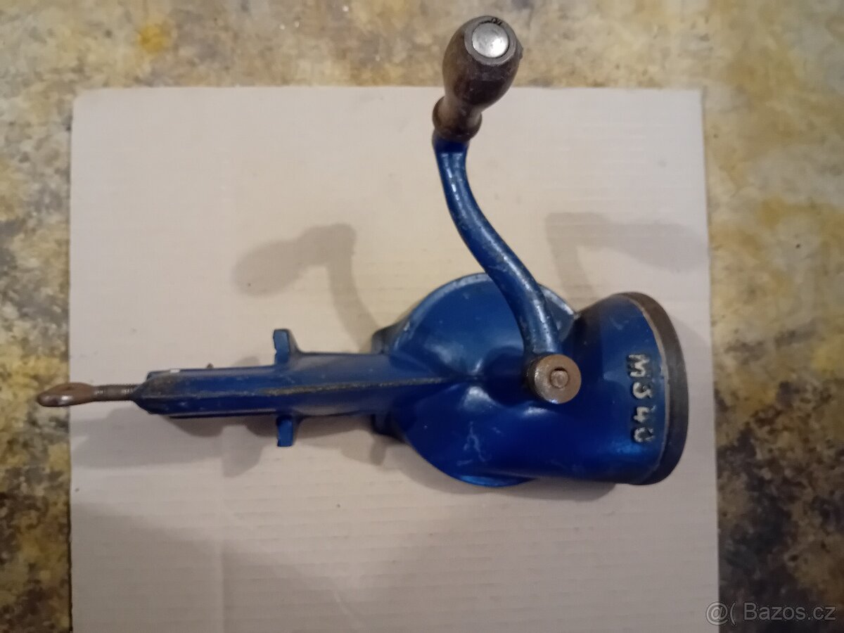 Mlýnek-struhadlo - 3