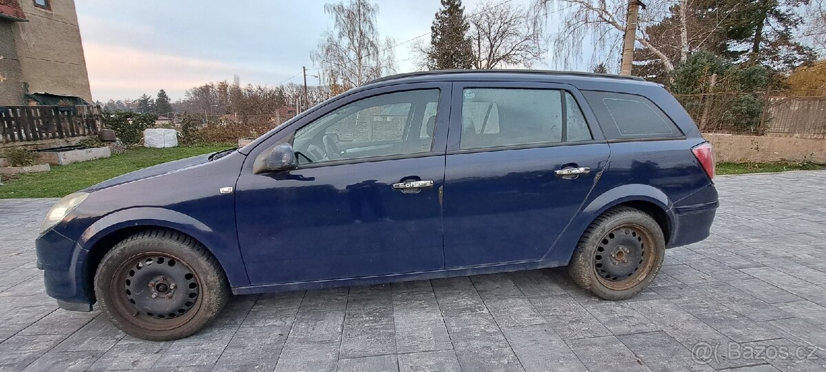 Opel Astra h 1.6 77kw - 3