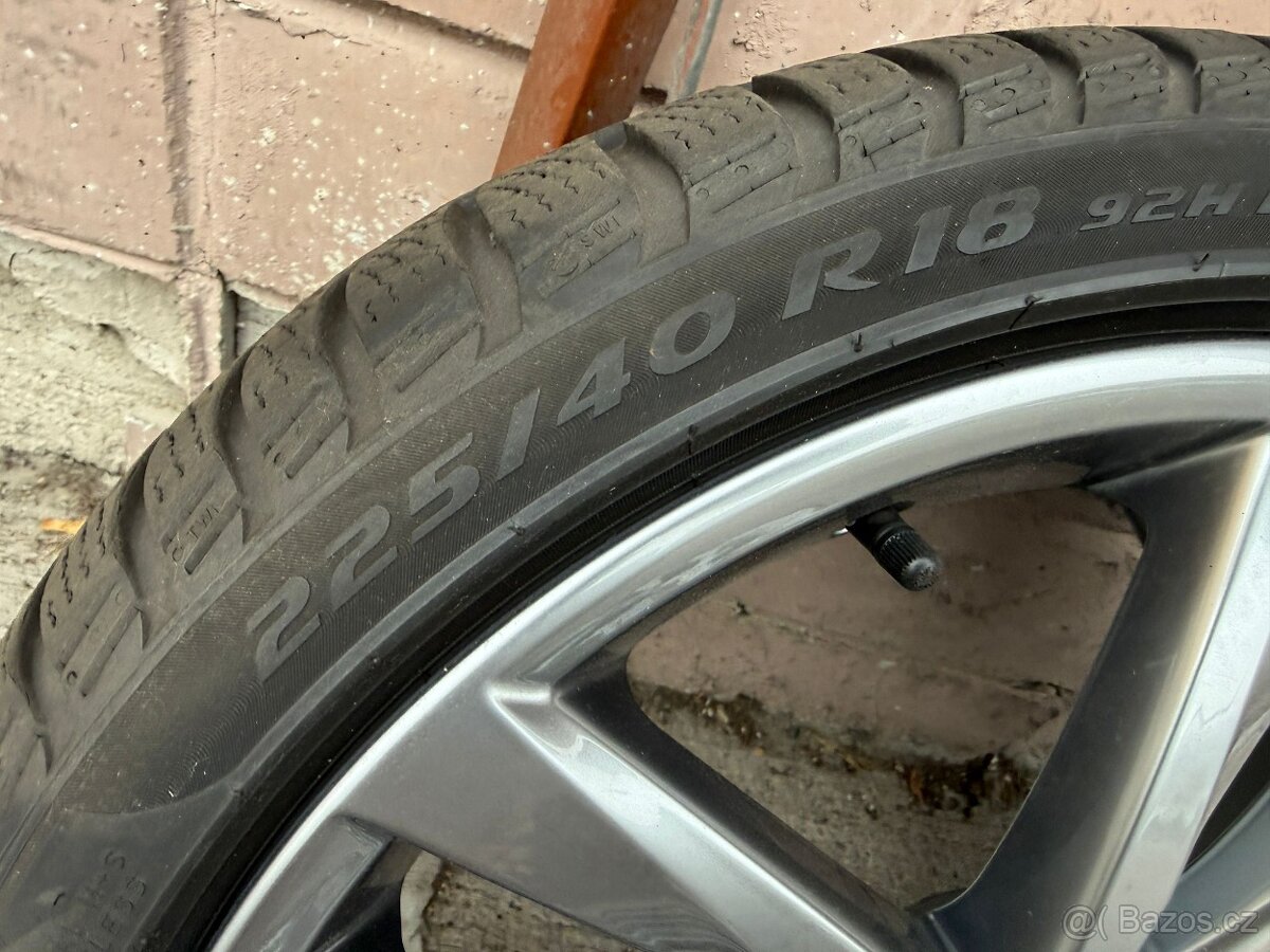 18" Elektrony VW 5x112 so zimnymi pneu 225/40 R18 - 3