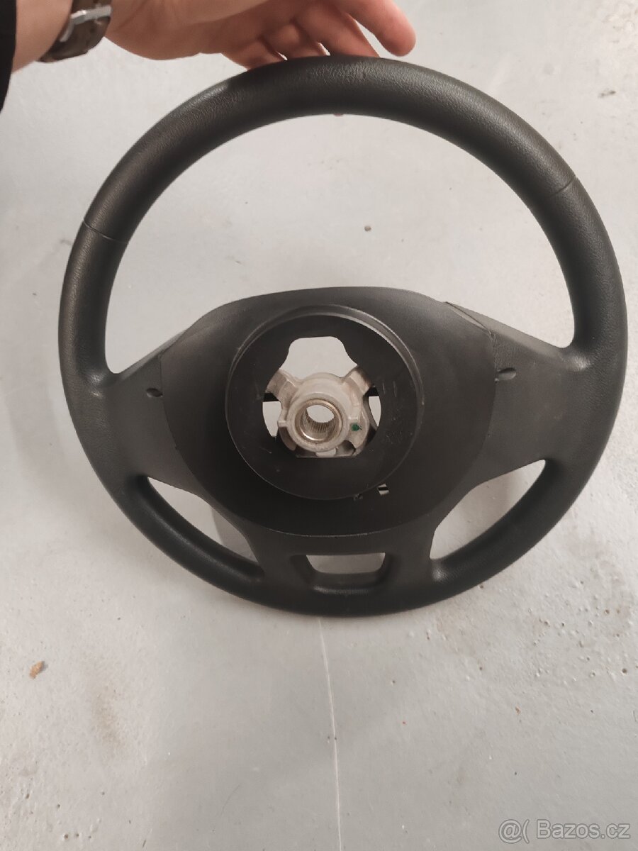 Prodám volant Opel vivaro Renault Trafic III - 3