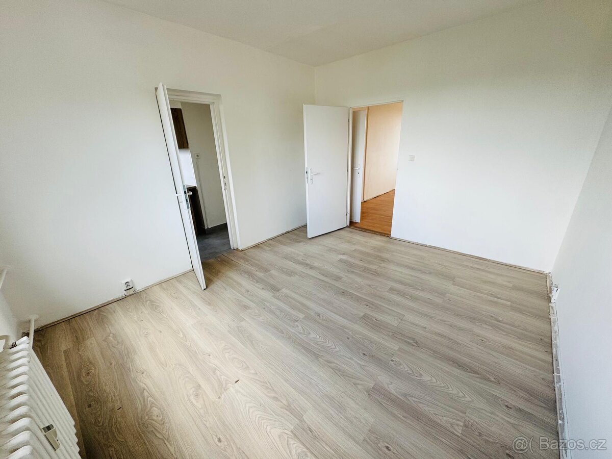 (487) Pronájem, byt 2+1, 50 m, Horská 329, Bochov - 3