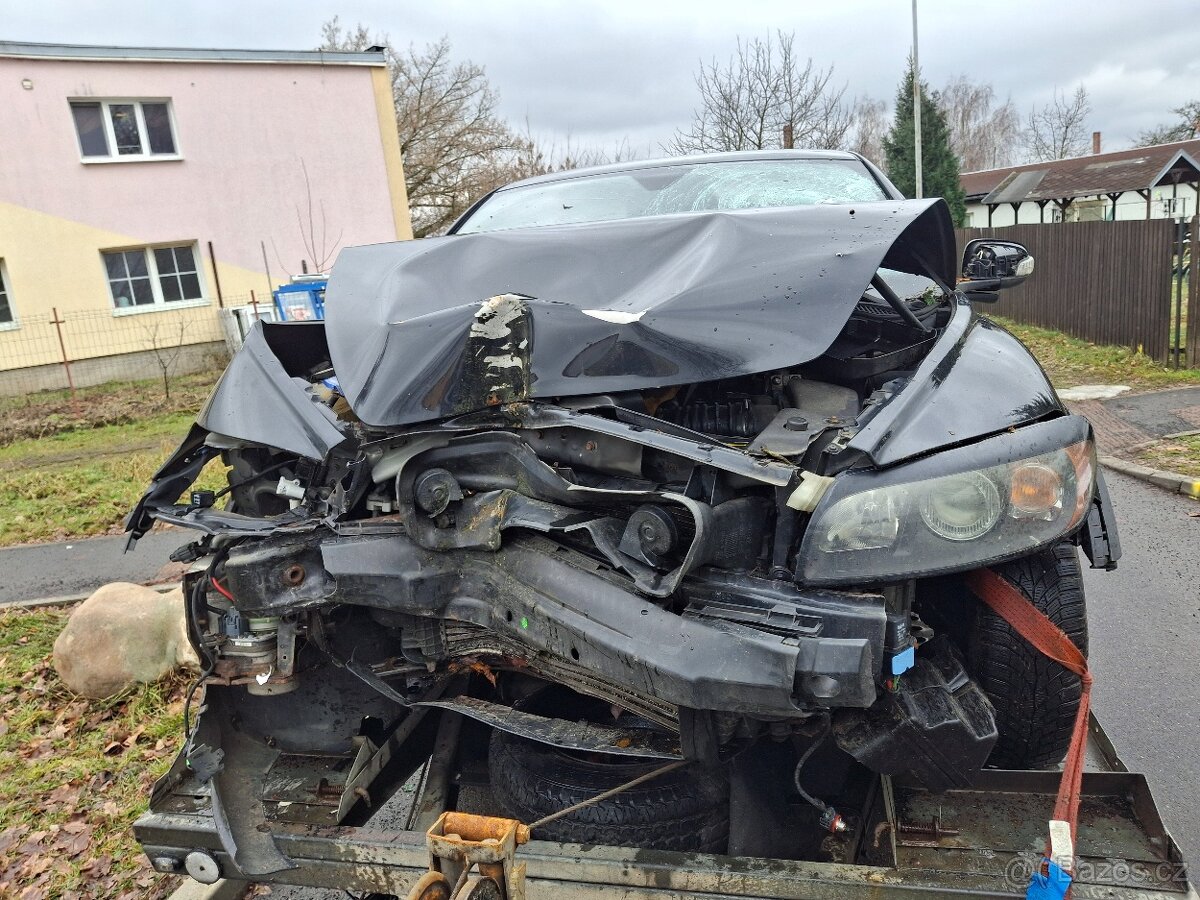 Náhradní díly Volvo C30 - 3