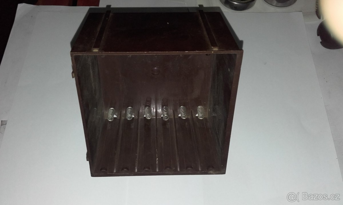 Plastový box na MC kazety - 3