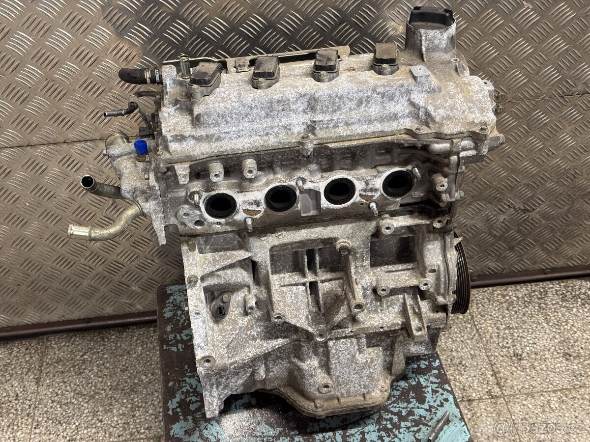 Motor Nissan 1.6i HR16 a další díly - 3