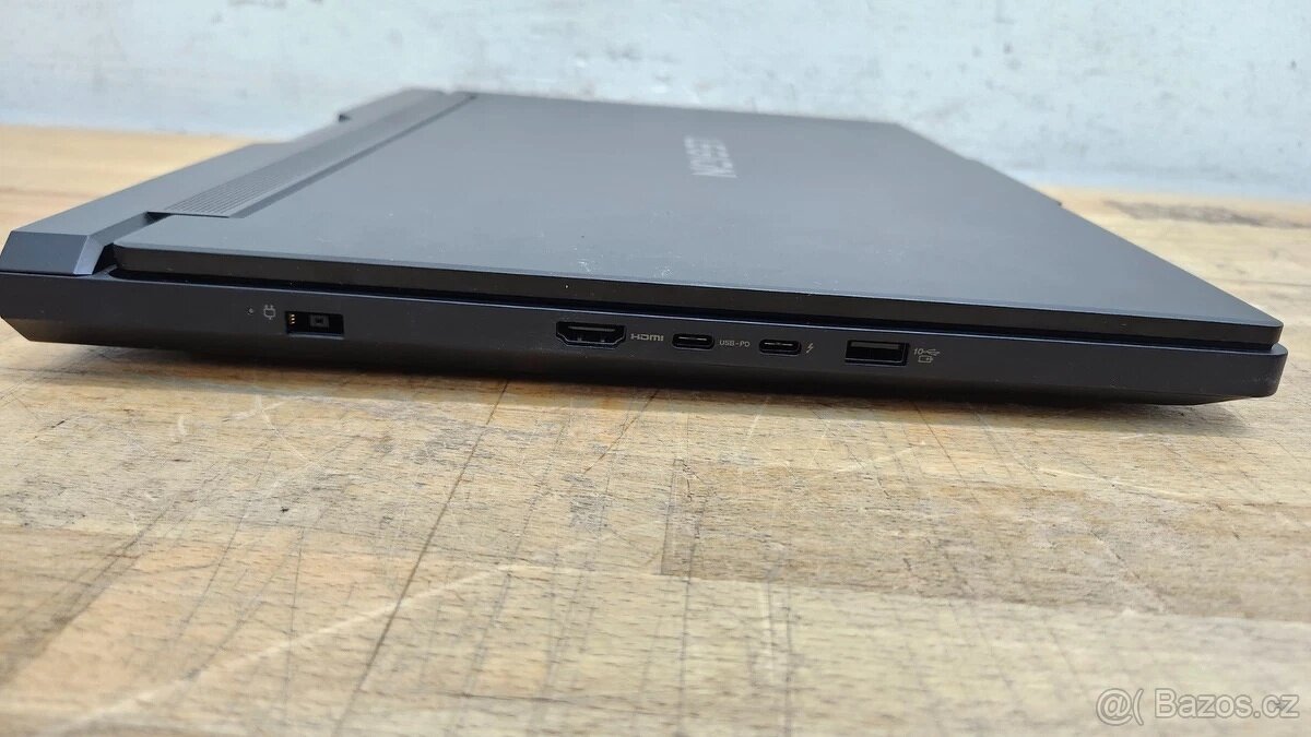 Lenovo Legion Pro 7 16IAX10H OLED 16" - 3