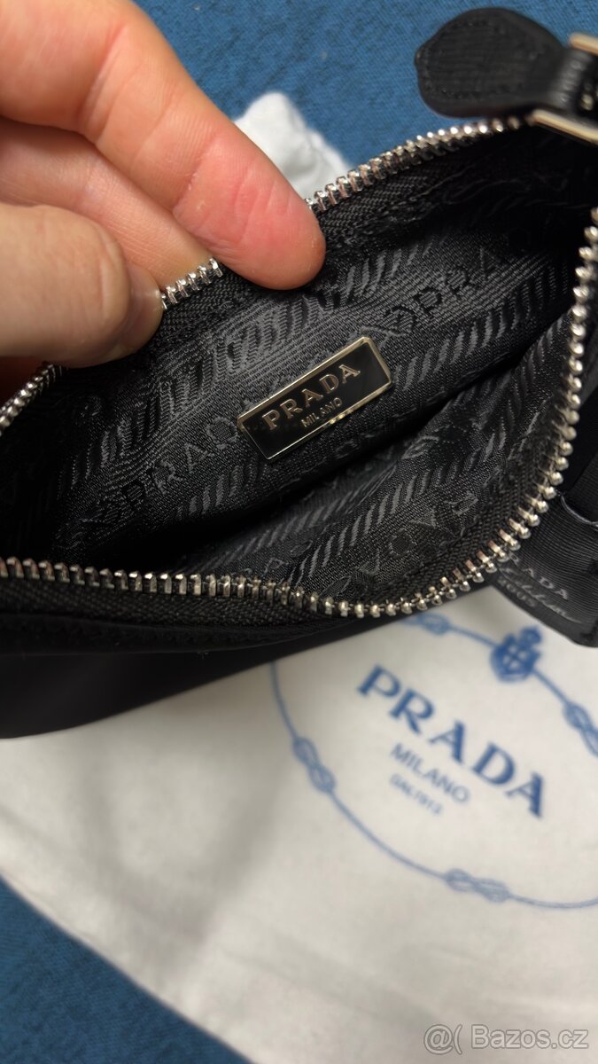 Kabelka Prada Nylon Re-Edition 2005 Replika - 3