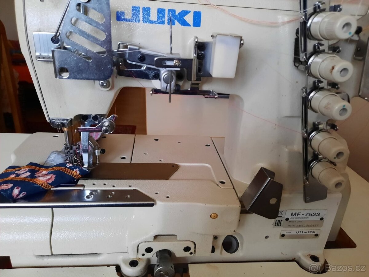 Průmyslový coverlock Juki MF-7523 u11-B56 - 3