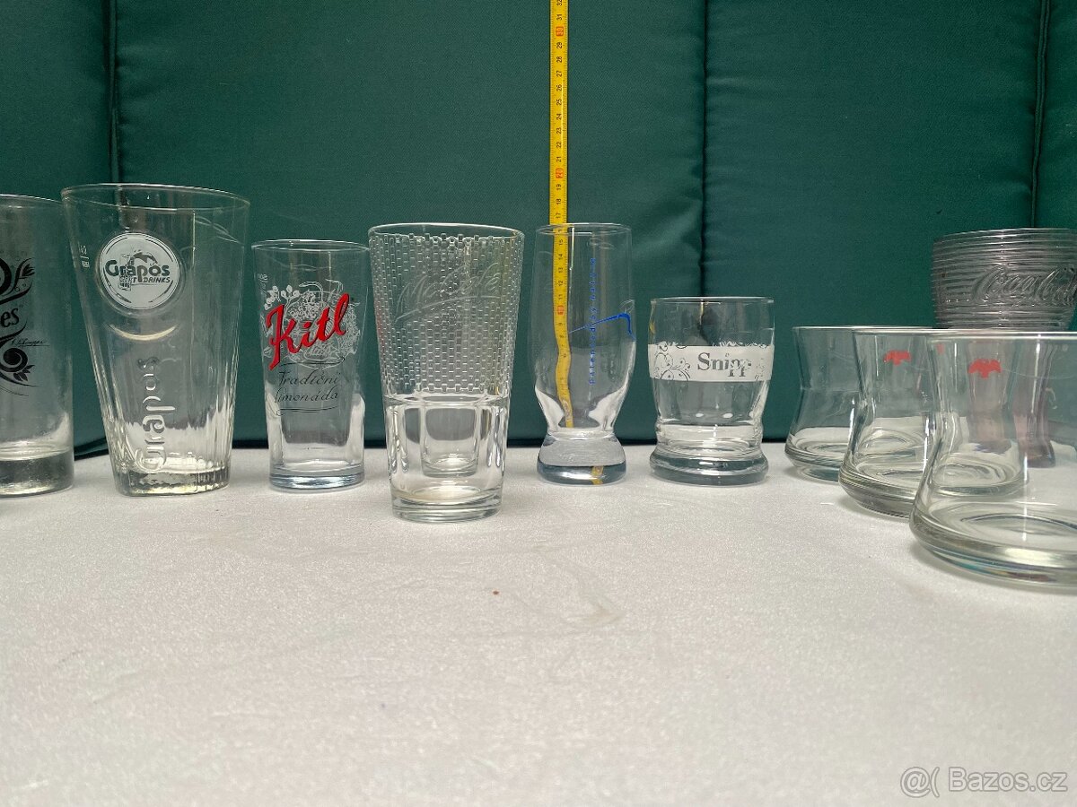 Sada sklenic na nealkoholické nápoje – 19 ks (mix tvarů a ve - 3