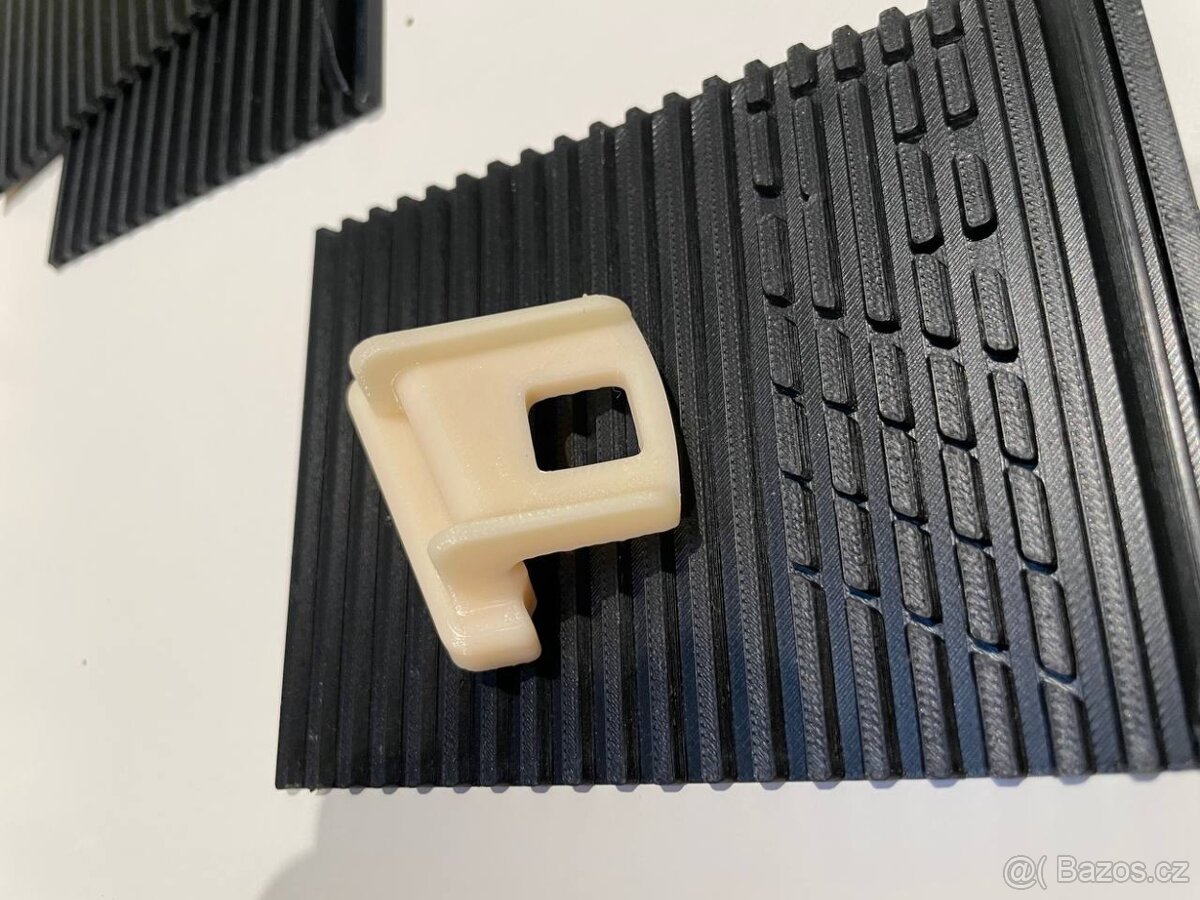 Opravní držák světlometů BMW E46 - 3