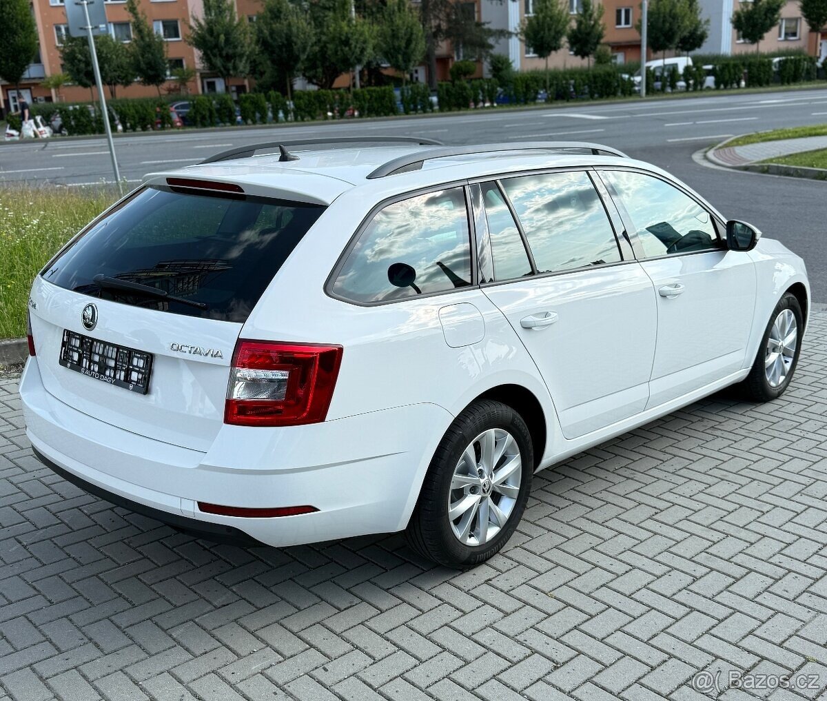 Škoda Octavia kombi 1.0TSI 85kw--manuál--11/2019--158.000km - 3